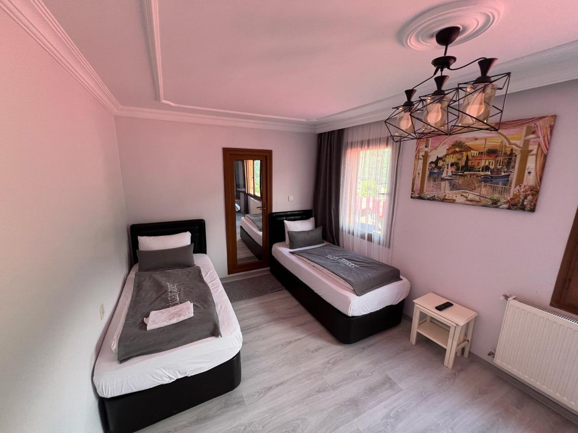 Uzungoel Dilek Pansiyon Uzungöl Exterior foto